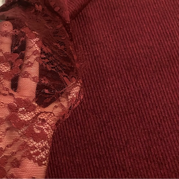 NWT Premise Brick Red Tunic Shirt With Lace Detail Sleeves Size Large - Picture 7 of 10